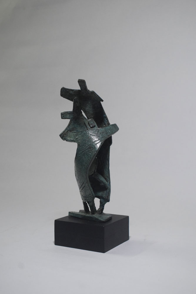 Figurative sculpture in Bronze